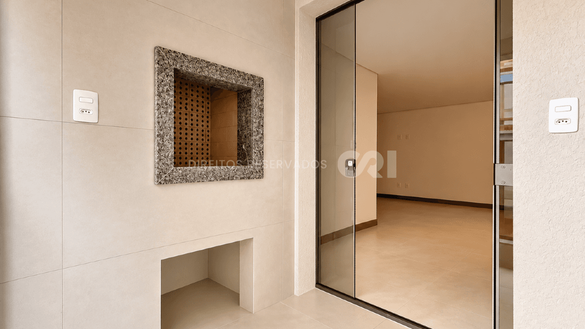 Apartamento com 2 Dormitórios no Edifício Soul Brava Club na Praia Brava em Itajaí