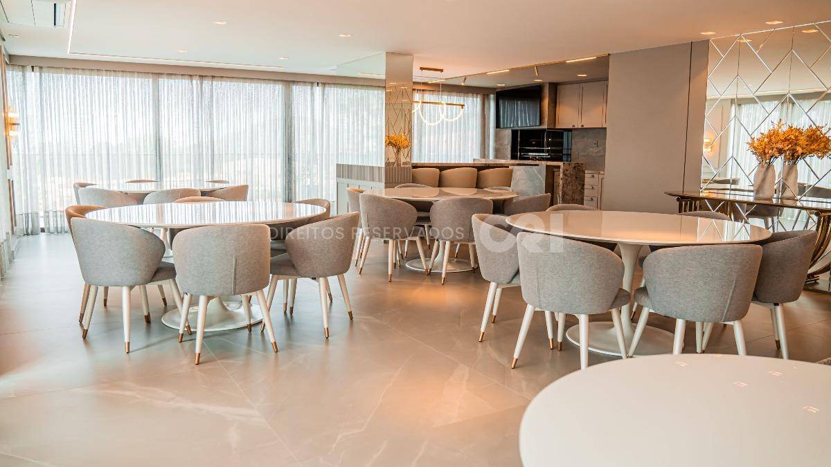 Apartamento com 3 Dormitórios no Torres da Brava na Praia Brava, Itajaí