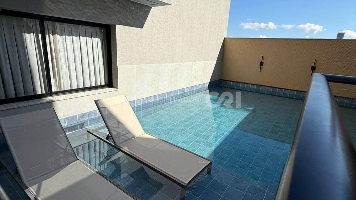 Apartamento com 2 suítes no Beach Tower em Balneário Perequê, Porto Belo
