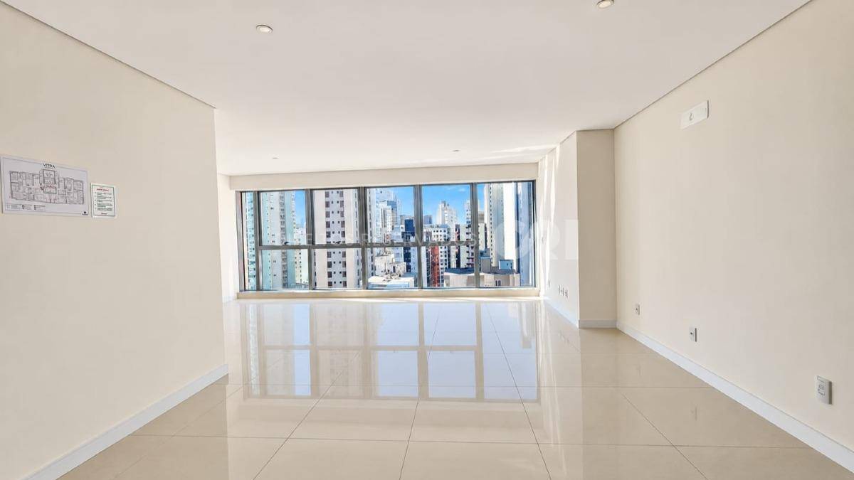 Apartamento no Edifício Vitra by Pininfarina com 04 Suítes no Centro em Balneário Camboriú