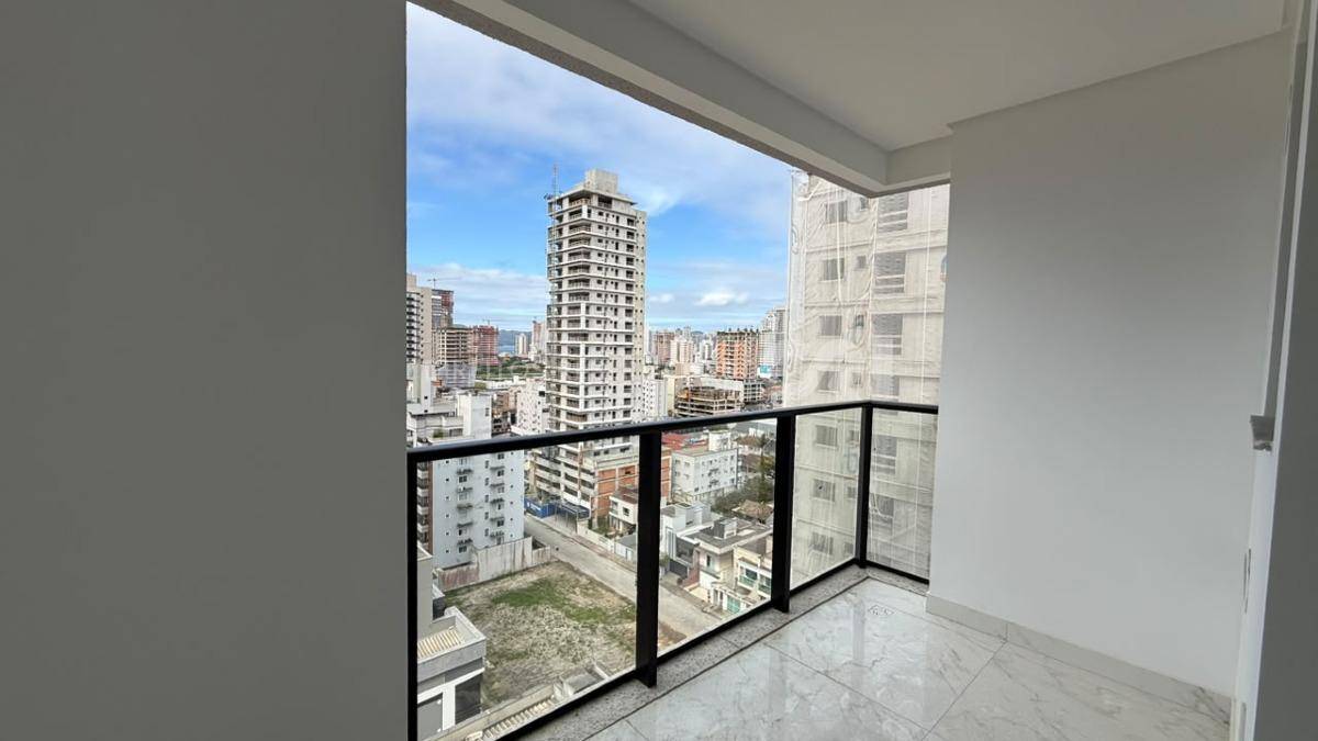 Apartamento no Edifício Beach Tower com 2 suítes em Balneário Perequê, Porto Belo