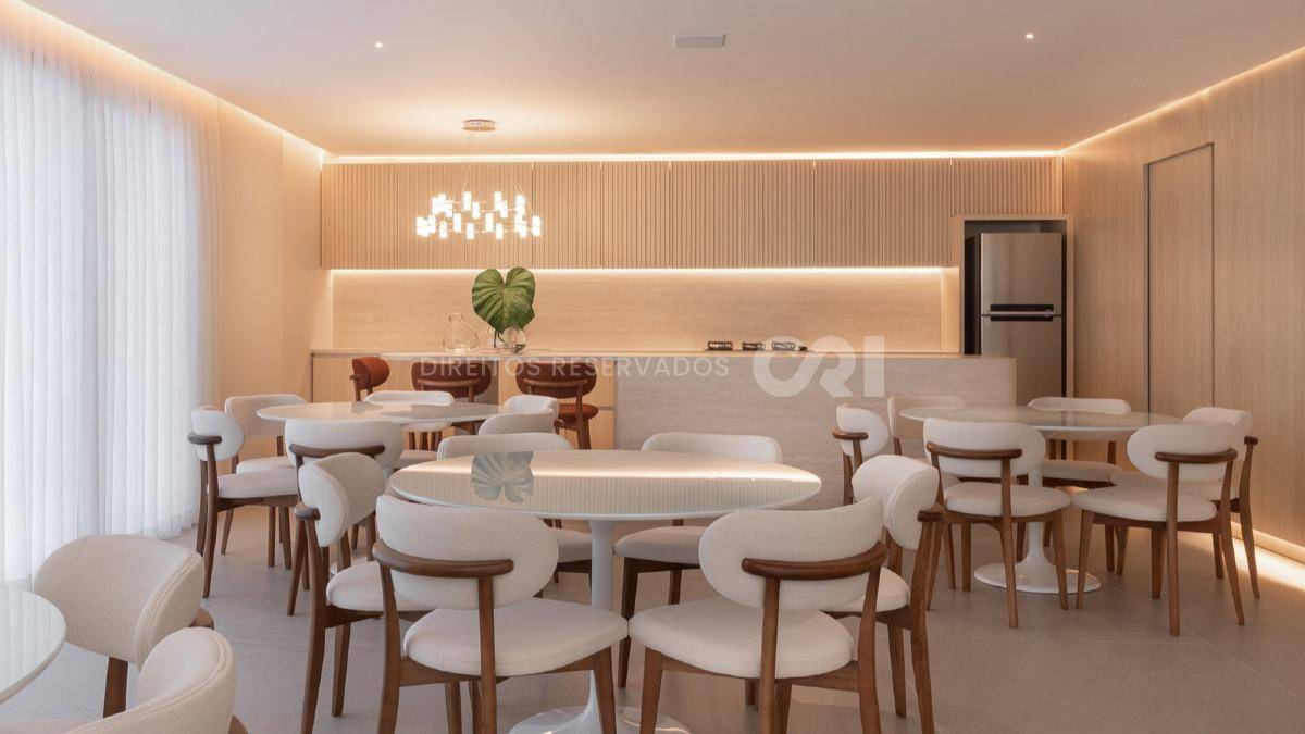Apartamento Duplex com 3 Dormitórios no Brava Select na Praia Brava em Itajaí