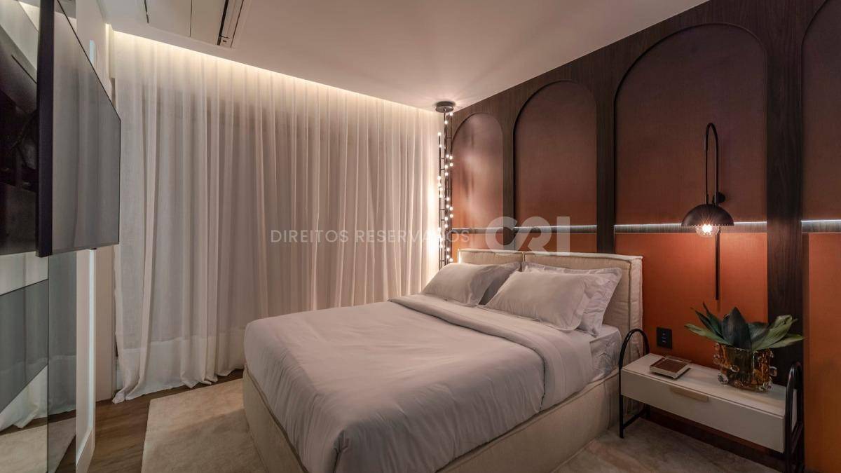 Apartamento com 4 Suítes no Yachthouse na Barra Sul em Balneário Camboriú