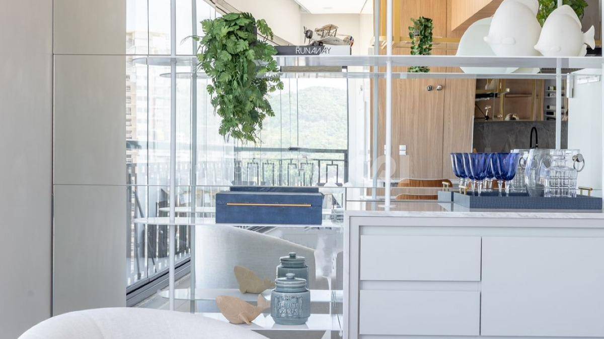 Apartamento Mobiliado com 4 Suítes no San Lorenzo, Centro de Itapema