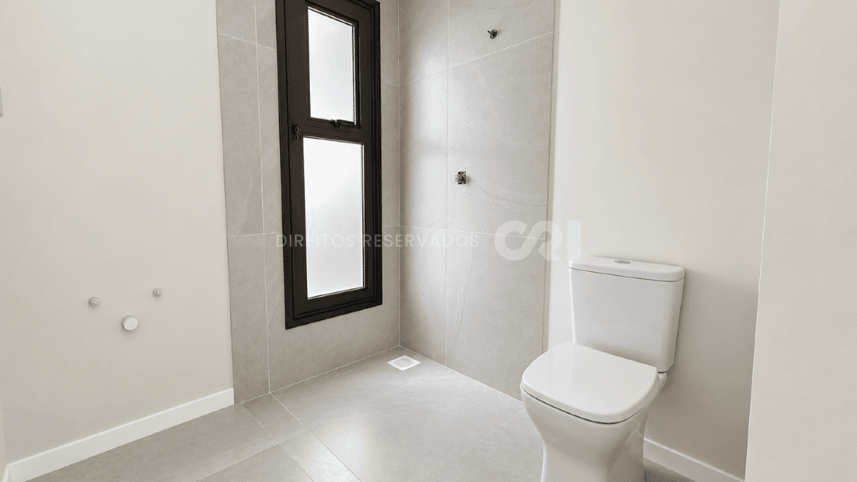 Apartamento com 2 Suítes no Torres da Brava Sirena na Praia Brava em Itajaí