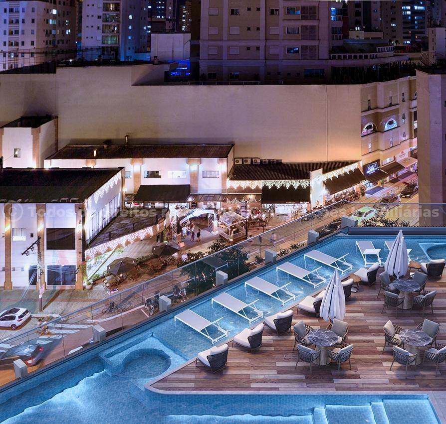 Foto do imóvel Apartamento no Edifício 135 Jardins com 04 suítes vista mar no centro de Balneário Camboriú