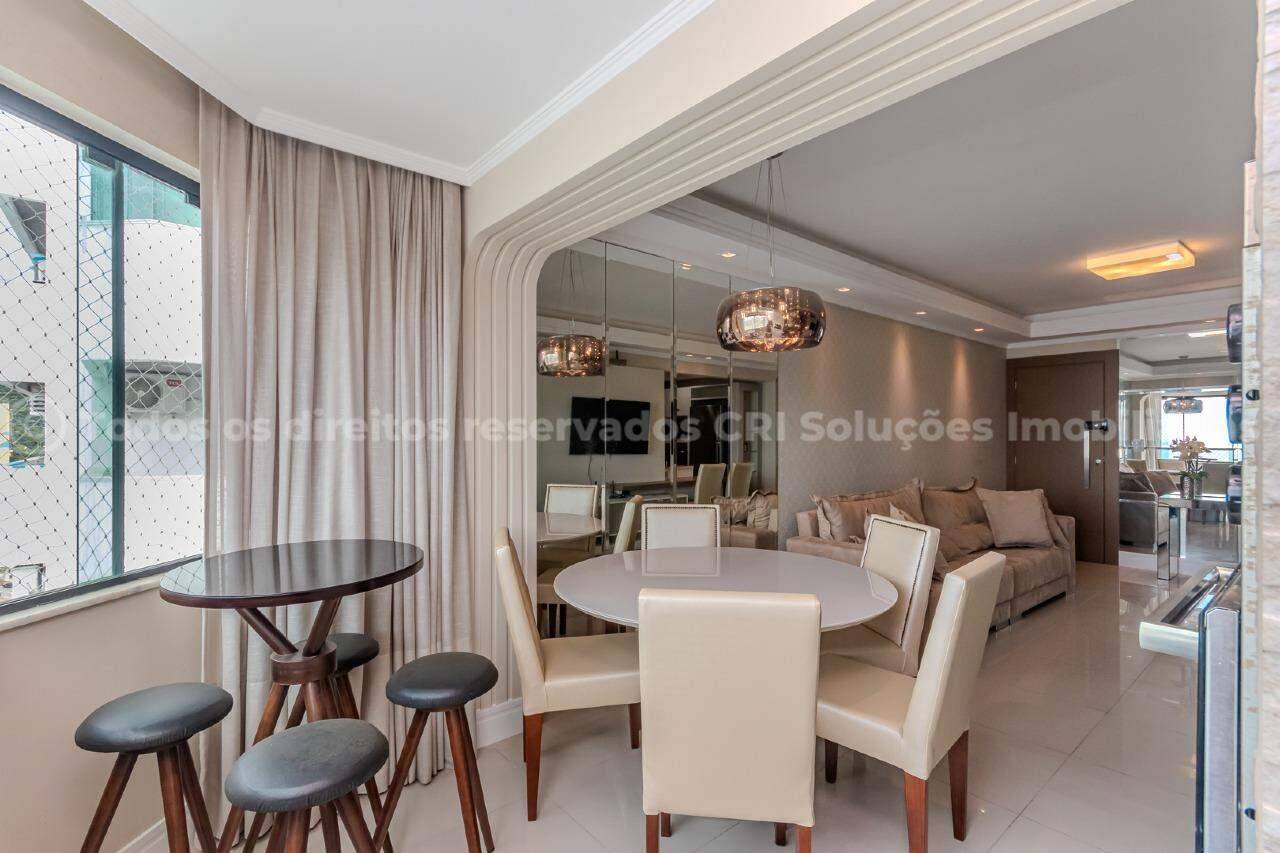 Foto do imóvel Apartamento 3 Dormitórios no Edifício Torre de São Francisco Balneário Camboriú