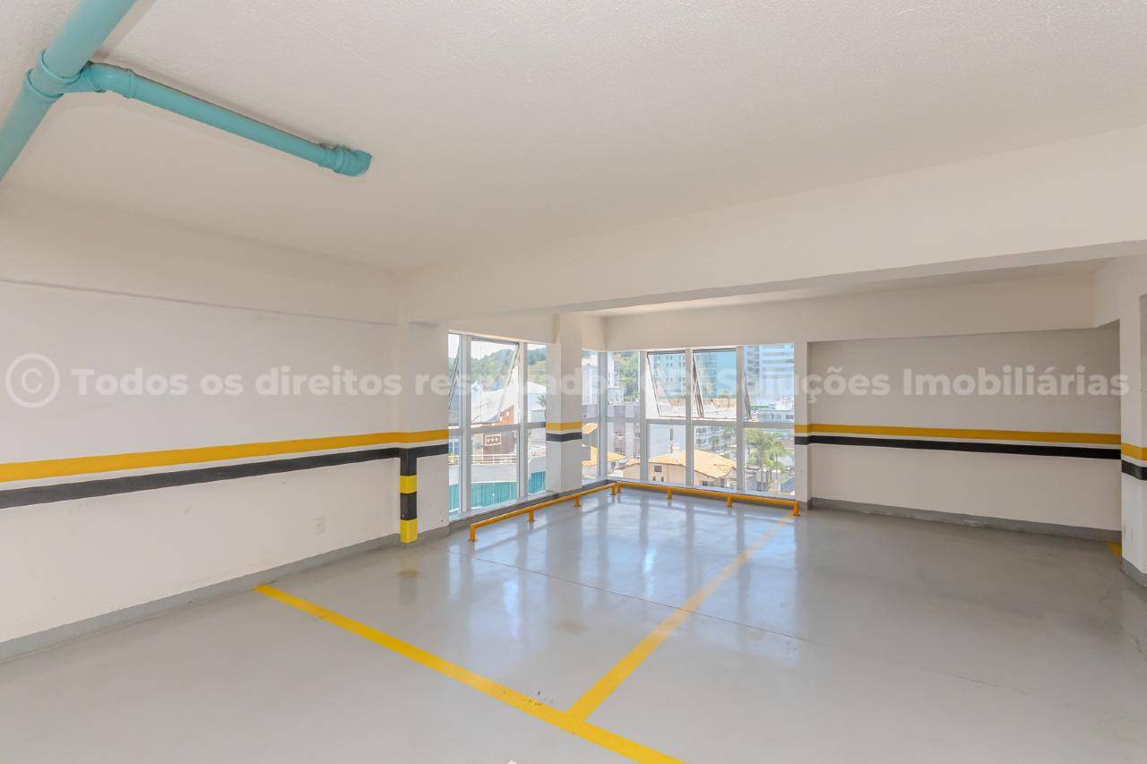 Foto do imóvel Apartamento Mobiliado á venda com 03 Suítes no Edifício Império das Ondas em Balneário Camboriú