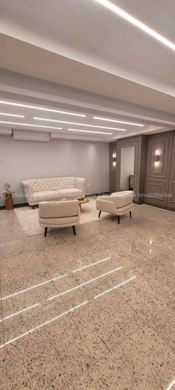 Foto do imóvel Apartamento Mobiliado Vista Mar á venda com 03 dormitórios no Edifício Torre de San Francisco na Barra Sul