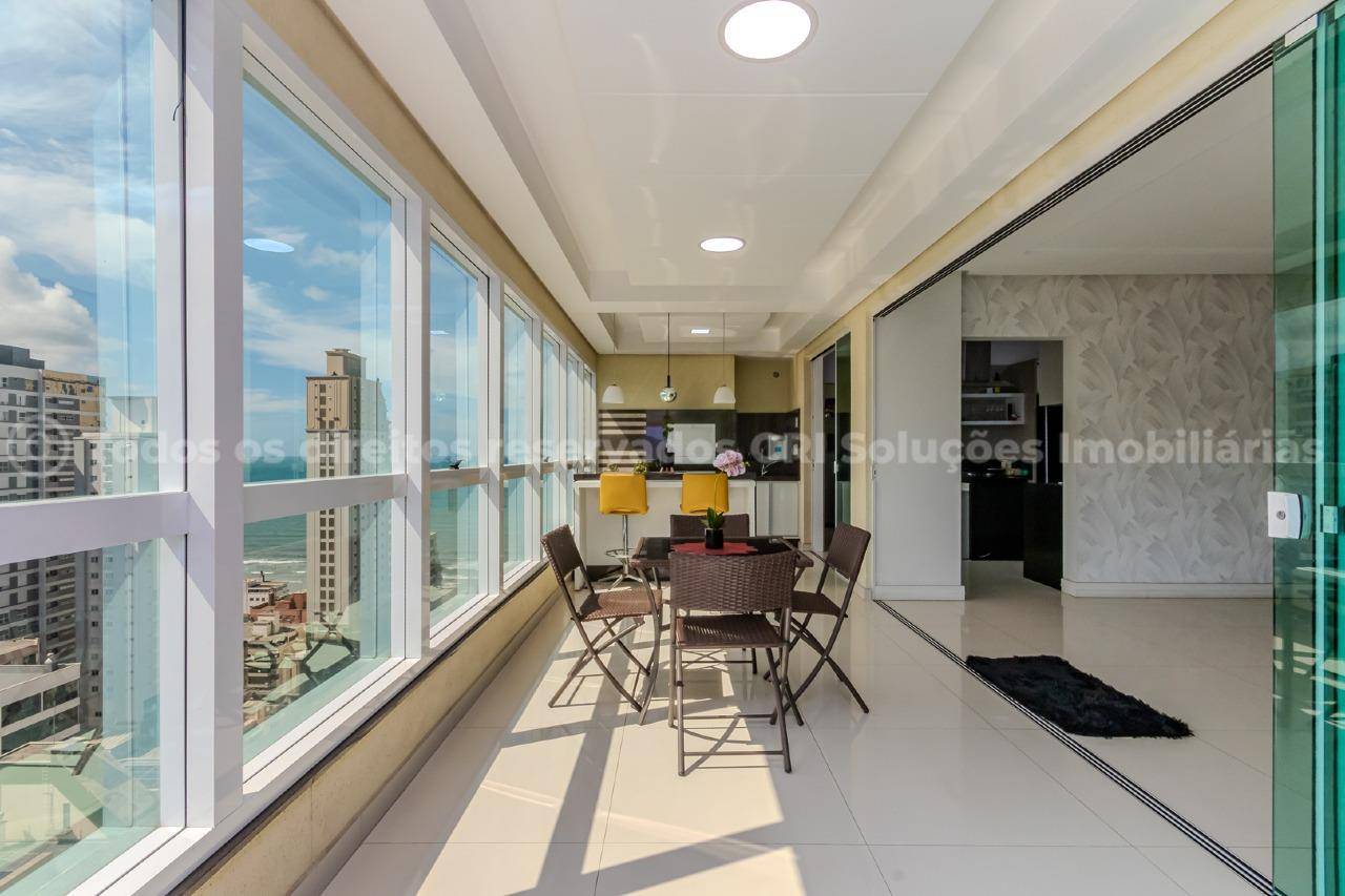 Foto do imóvel Apartamento 5 Suítes Mobiliado à Venda no Edifício Imperial Palace – Meia Praia-Itapema