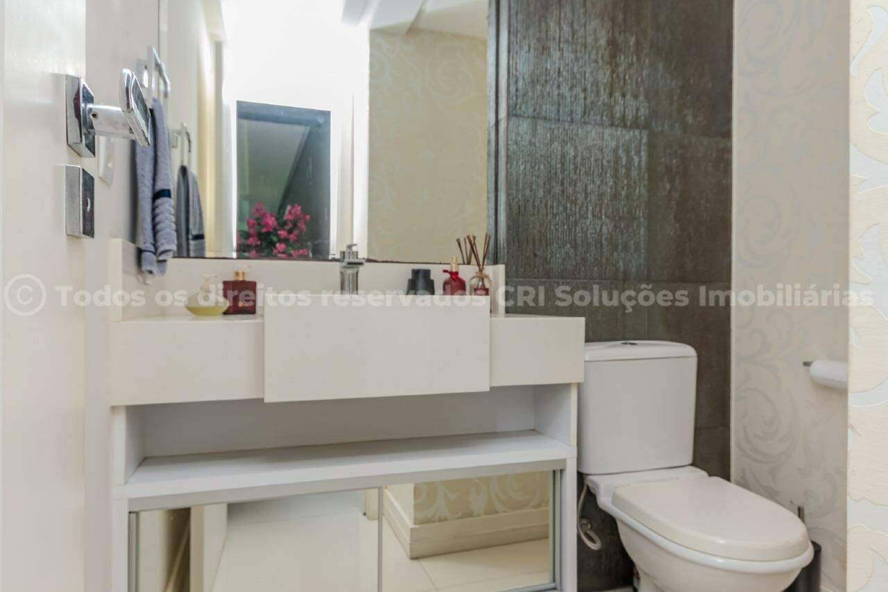 Foto do imóvel Apartamento 5 Suítes Mobiliado à Venda no Edifício Imperial Palace – Meia Praia-Itapema