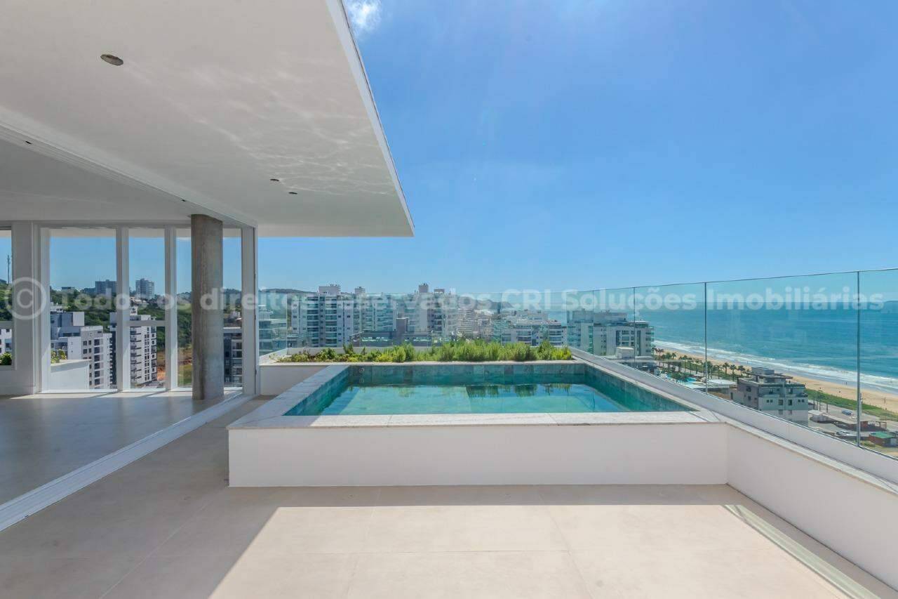 Cobertura no Riva com 4 suítes, piscina privativa e vista para o mar na Praia Brava em Itajaí
