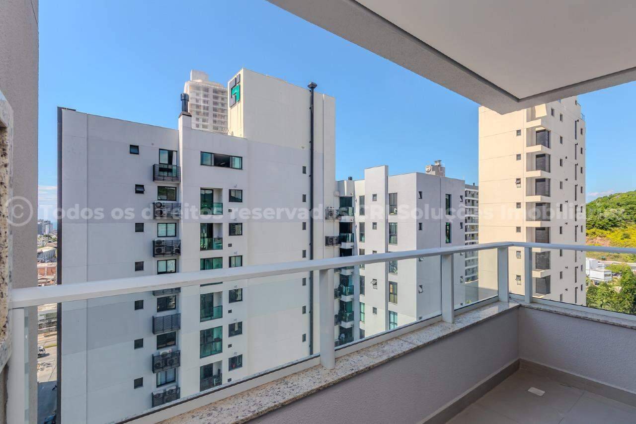 Apartamento no Edifício DUO com 2 dormitórios na Praia Brava em Itajaí