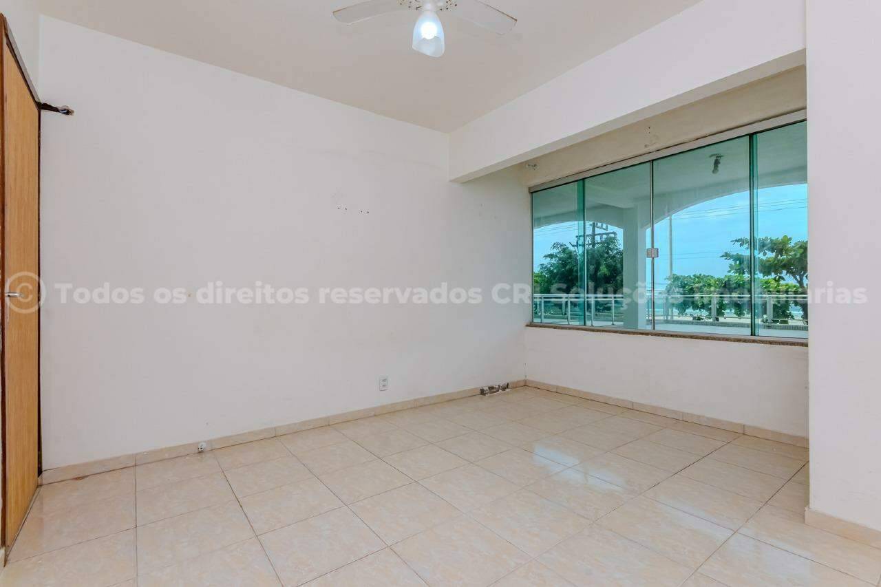 Foto do imóvel Apartamento Frente Mar á venda com 03 dormitórios no Edifício Albany em Balneário Camboriú