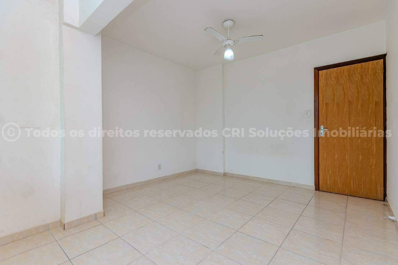 Foto do imóvel Apartamento Frente Mar á venda com 03 dormitórios no Edifício Albany em Balneário Camboriú