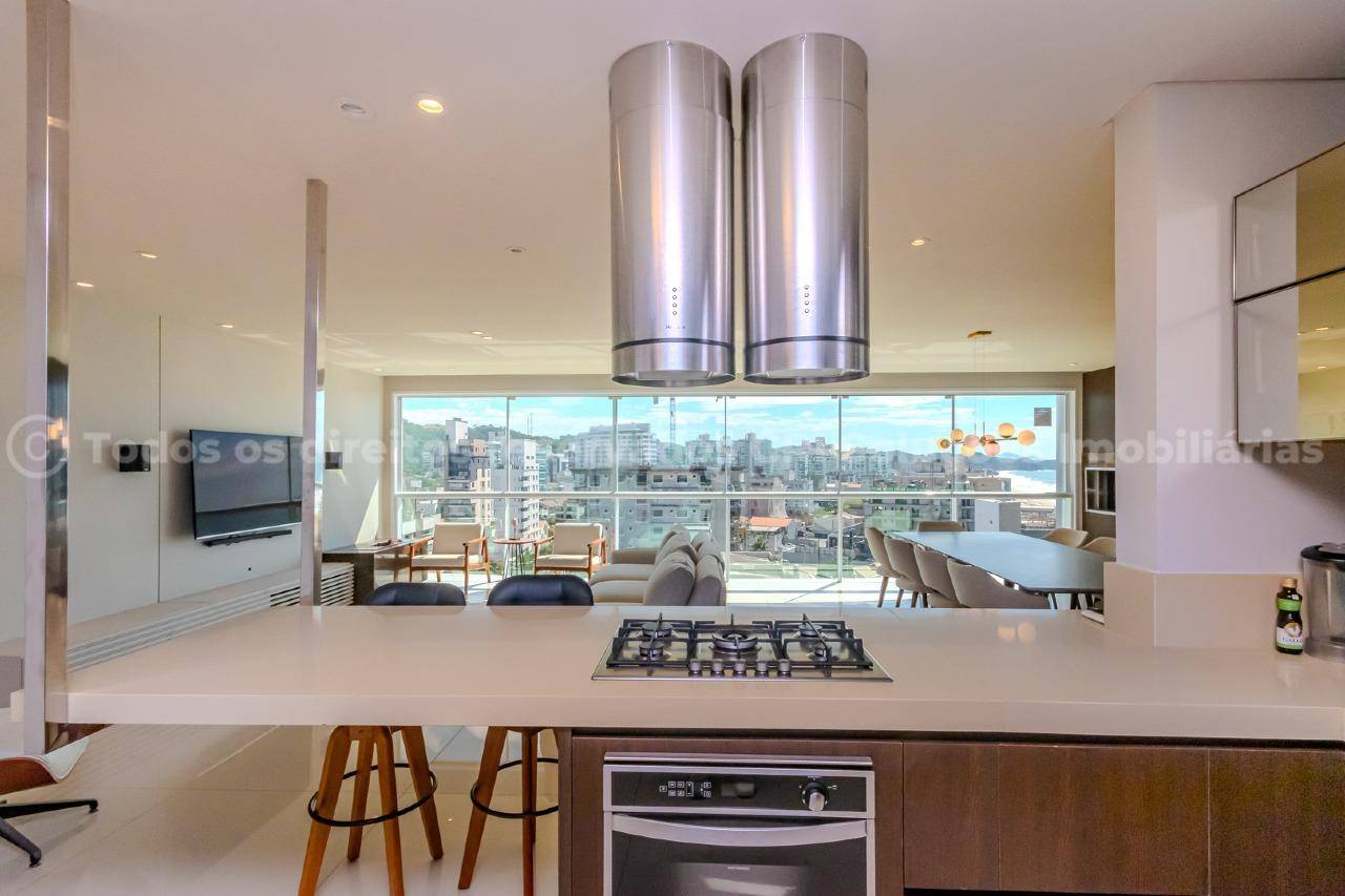 Foto do imóvel Apartamento mobiliado no Mirage Residence Praia Brava com 4 suítes e vista para o mar