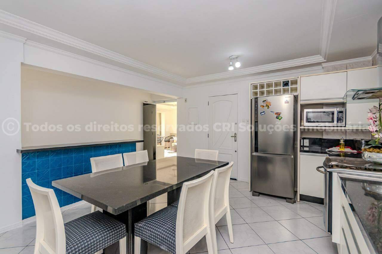 Foto do imóvel Apartamento mobiliado com 3 dormitórios no Edifício Imperatriz em Balneário Camboriú | Vida na praia