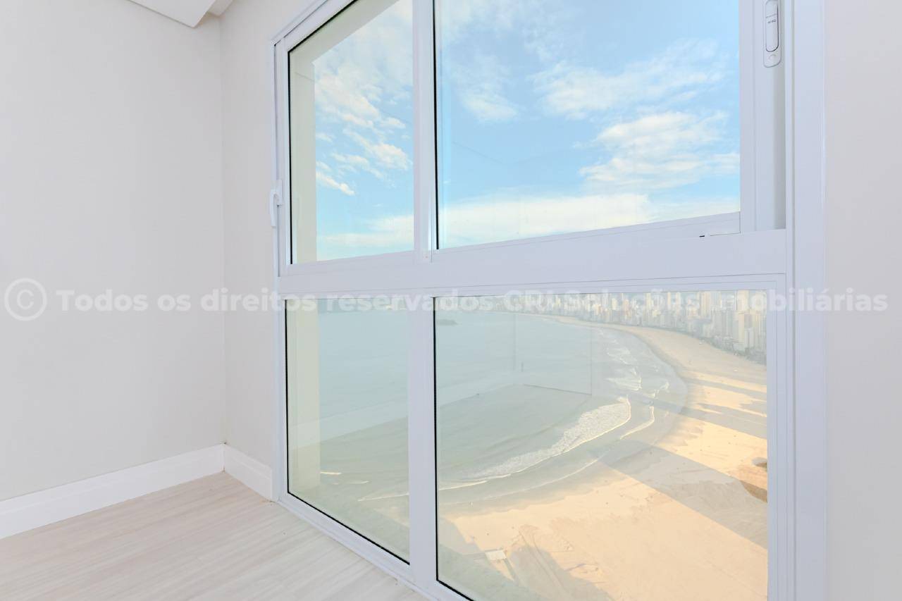 Foto do imóvel Apartamento com 03 Suítes no Edifício Infinity Coast com Vista para o Mar em Balneário Camboriú | Vida na praia