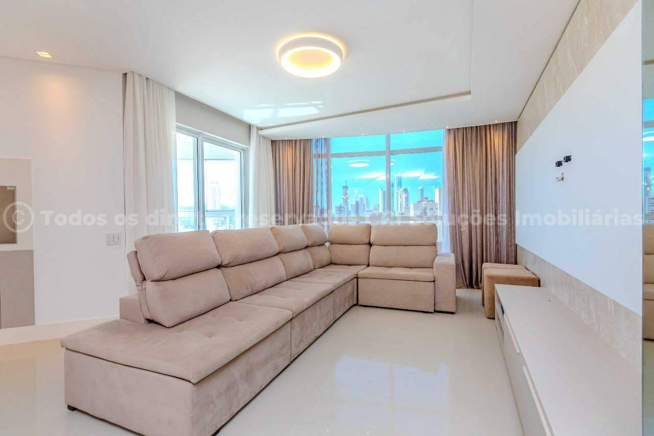 Foto do imóvel Apartamento a venda no Edifício Portinax com 03 Suítes Mobiliado no Centro de Balneário Camboriú.