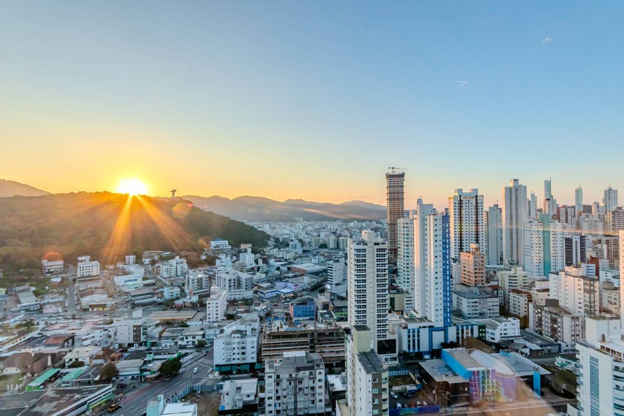 Foto do imóvel Apartamento no Edifício Soho Village á venda com 04 Dormitórios no Centro de Balneário Camboriú