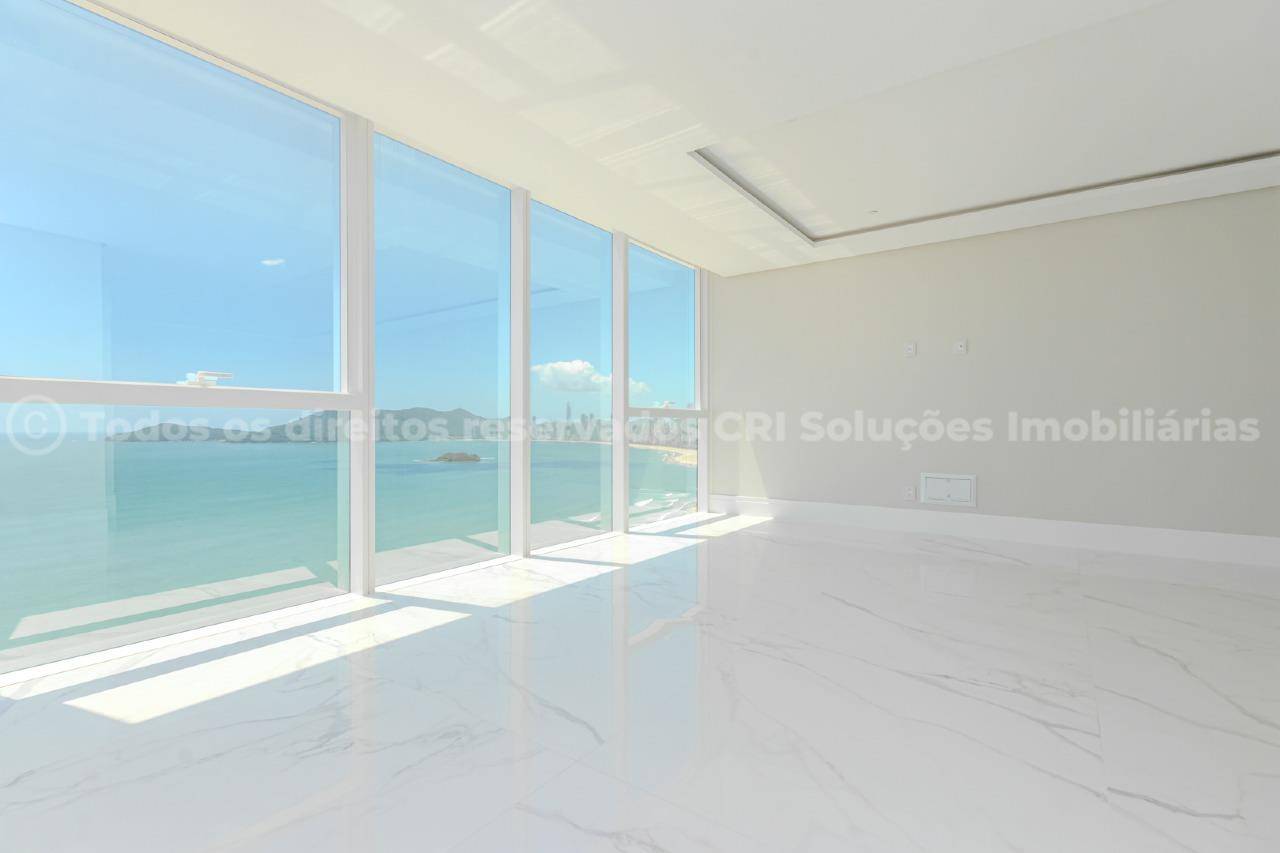 Apartamento à venda com 4 suítes no Boreal Tower na Barra Norte de Balneário Camboriú