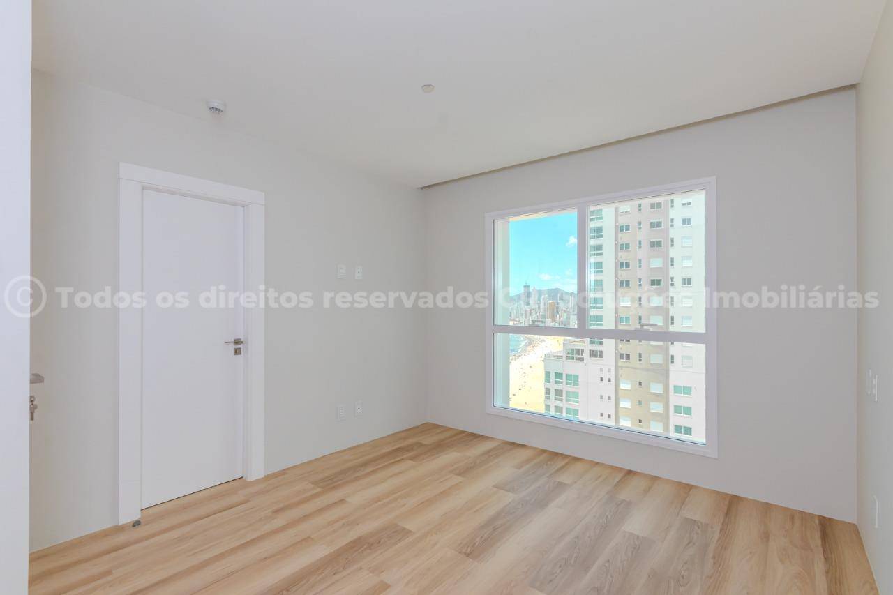 Foto do imóvel Apartamento frente mar à venda no Edifício Boreal Tower com 4 suítes e 4 vagas de garagem na valorizada Barra Norte de Balneário Camboriú