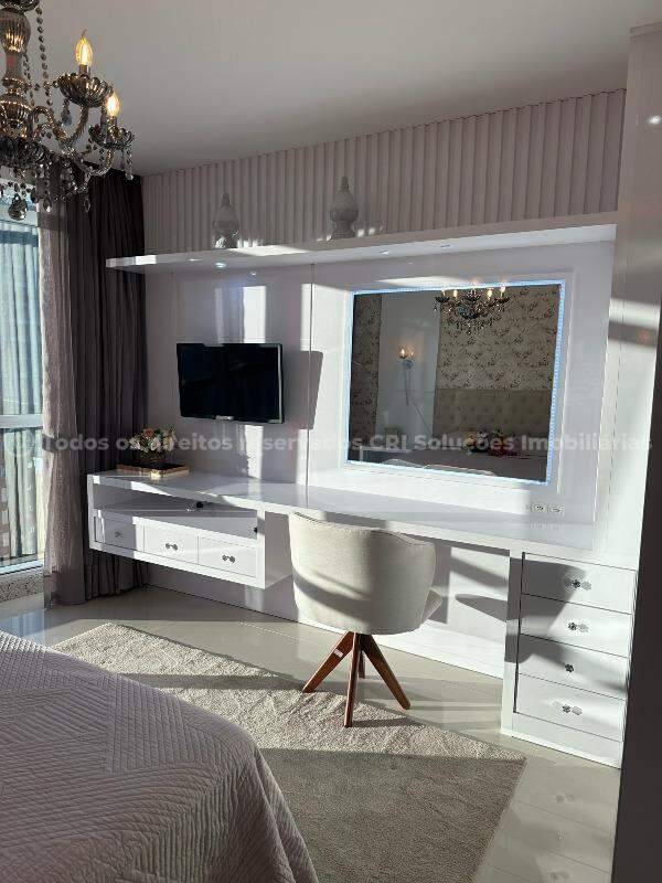 Foto do imóvel Apartamento Alto Padrão com Vista Mar e 4 Suítes no Dubai Tower – Meia Praia, Itapema/SC