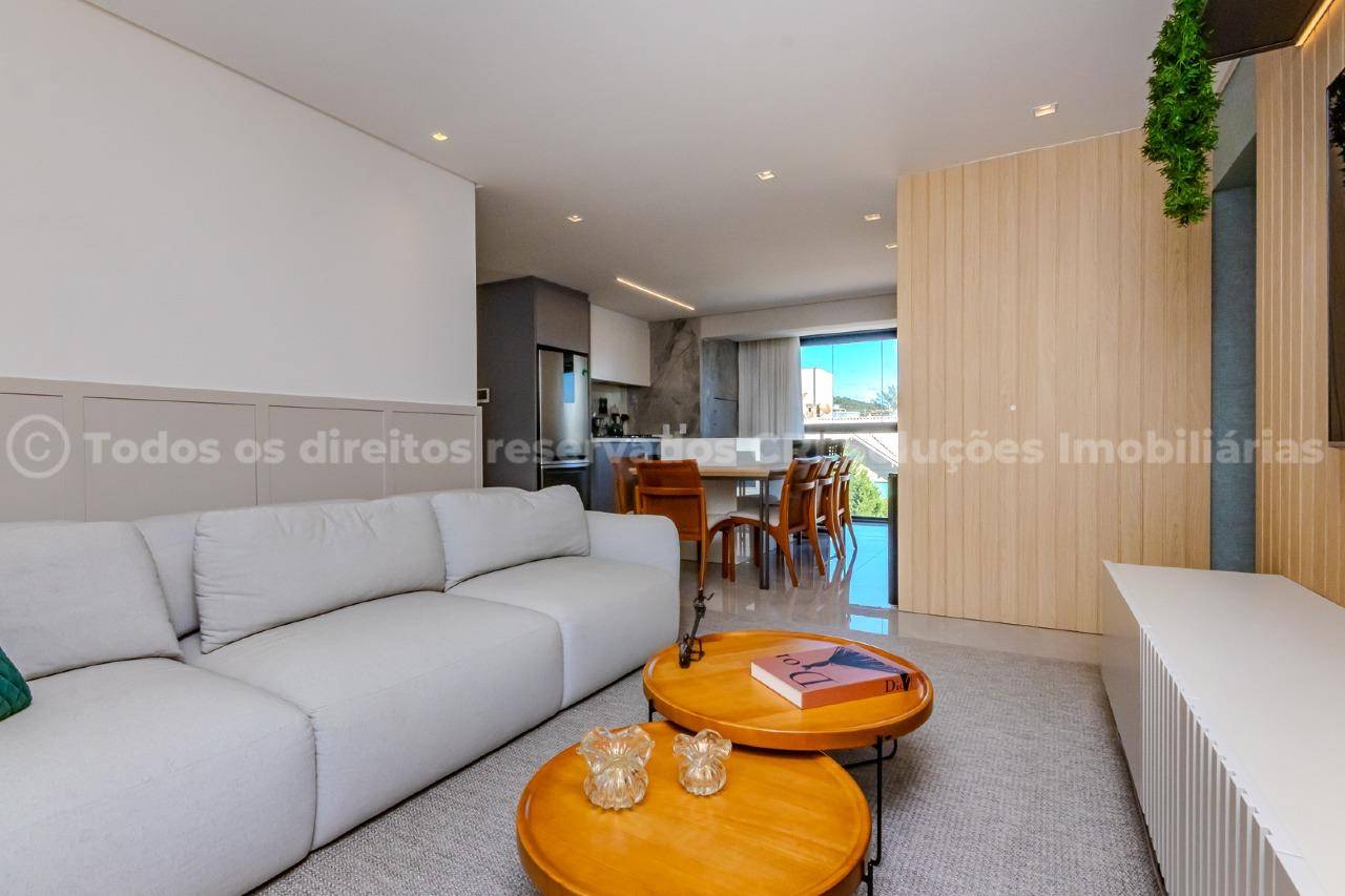 Foto do imóvel Apartamento a venda com 2 suítes e duas vagas de garagem na Praia Brava em Itajaí.