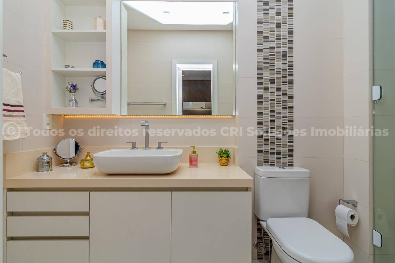 Foto do imóvel Apartamento Mobiliado á venda com 4 dormitórios sendo 2 Suítes no Edifício Bosque Belcanto no Pioneiros em Balneário Camboriú