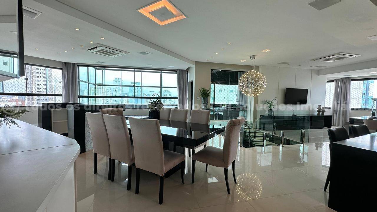 Foto do imóvel Apartamento de 4 Suítes mobiliado no Edifício Grand Royale em Balneário Camboriú | Vida na praia