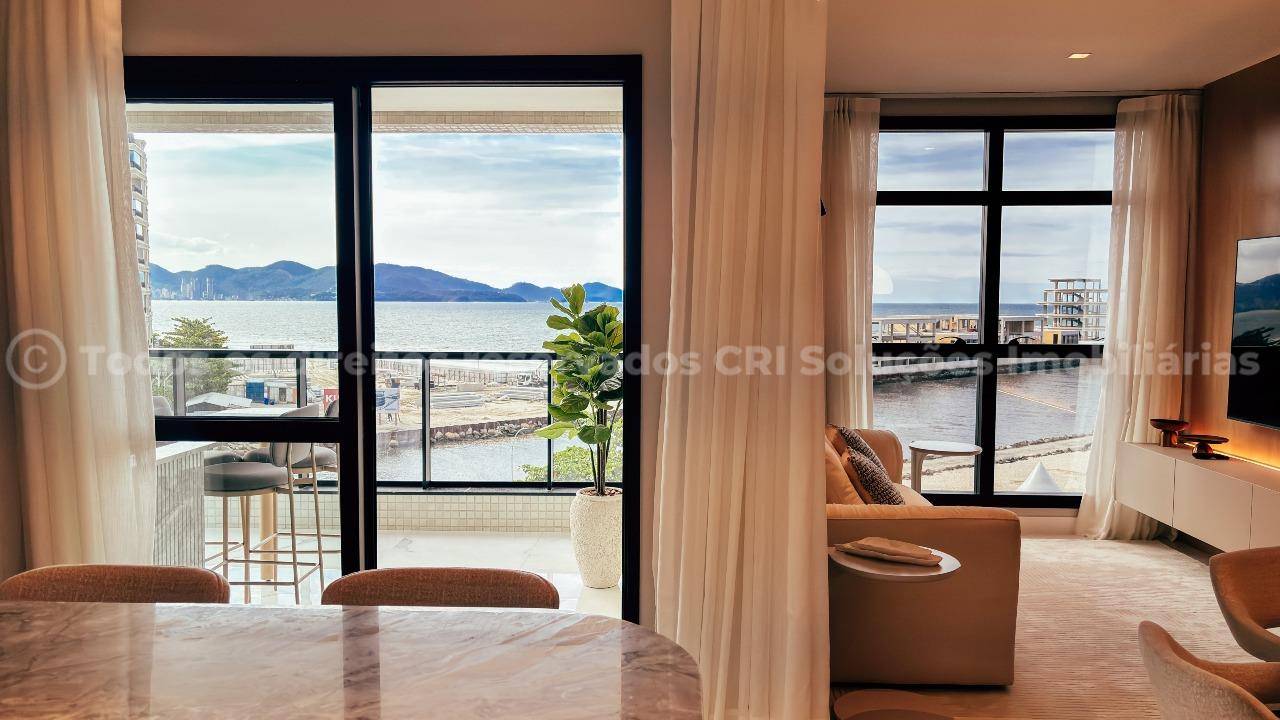 Foto do imóvel Apartamento frente mar em Porto Belo com 127 m² e área de lazer completa