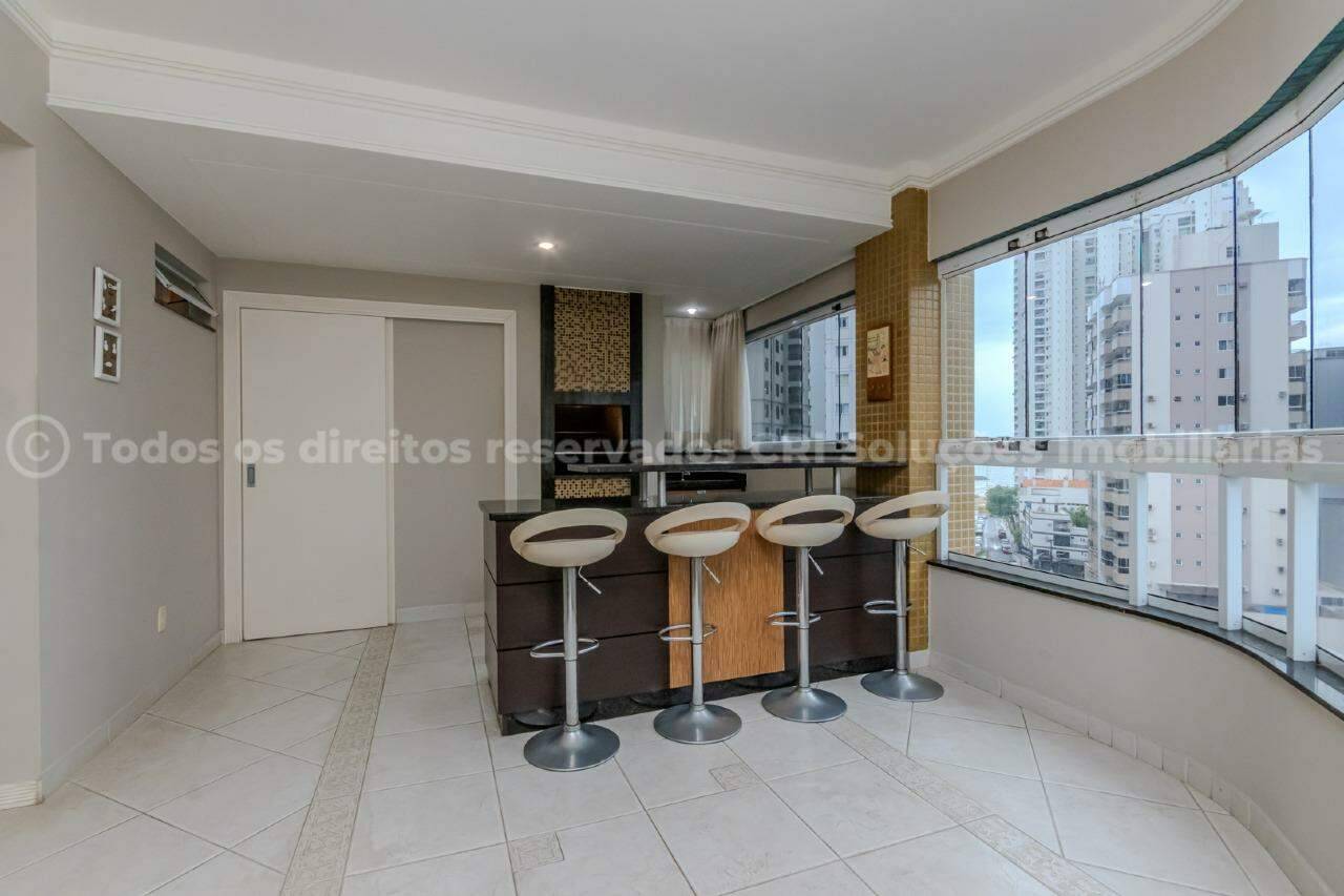 Foto do imóvel Apartamento a venda com 03 Quartos no Edificio Imperialli em Balneario Camboriu