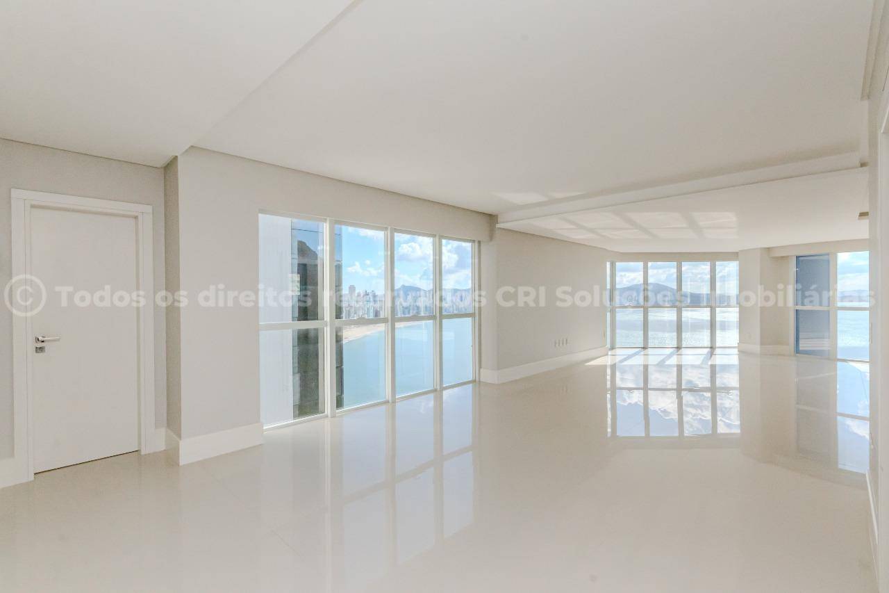 Foto do imóvel Apartamento alto-padrão à venda com 4 suítes e 4 vagas de garagem no Ibiza Towers na Barra Sul de Balneário Camboriú.