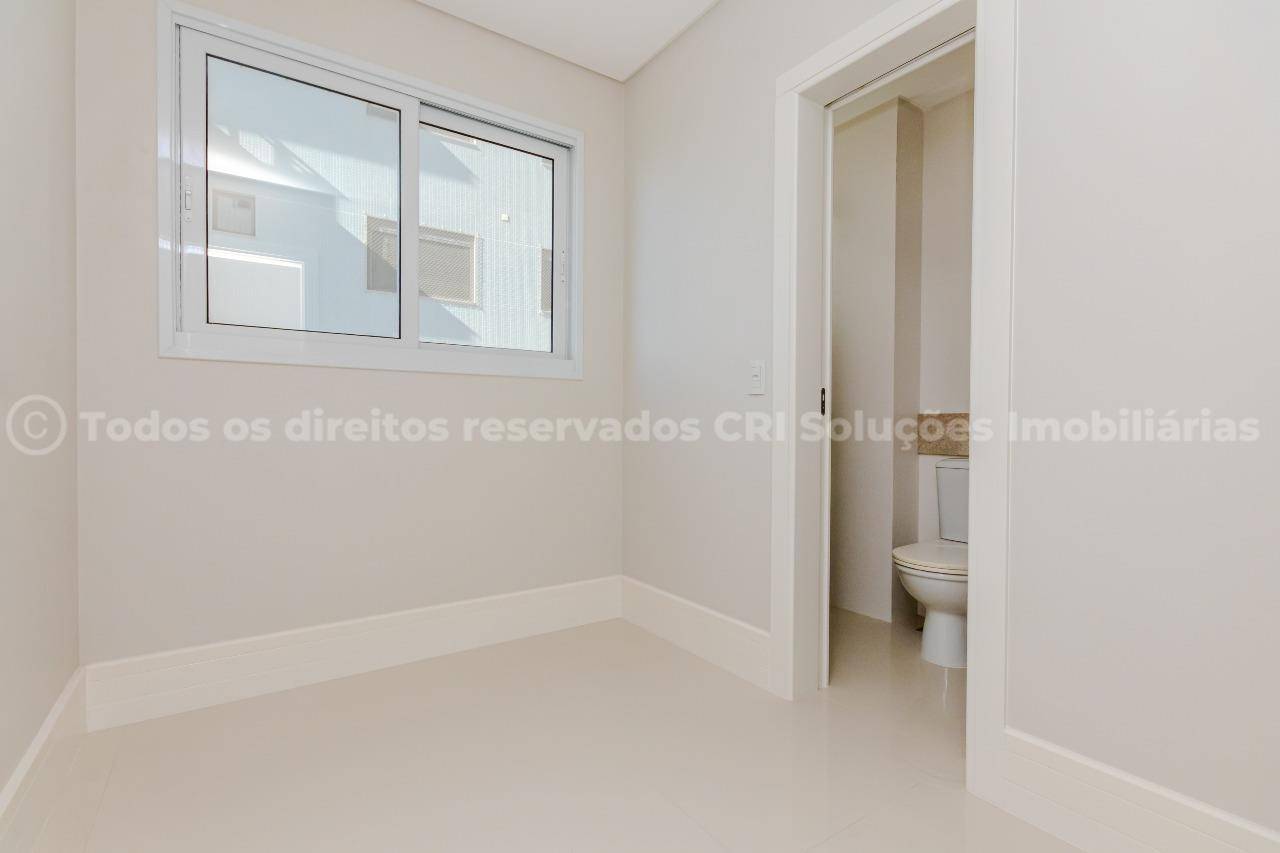 Foto do imóvel Apartamento alto-padrão à venda com 4 suítes e 4 vagas de garagem no Ibiza Towers na Barra Sul de Balneário Camboriú.