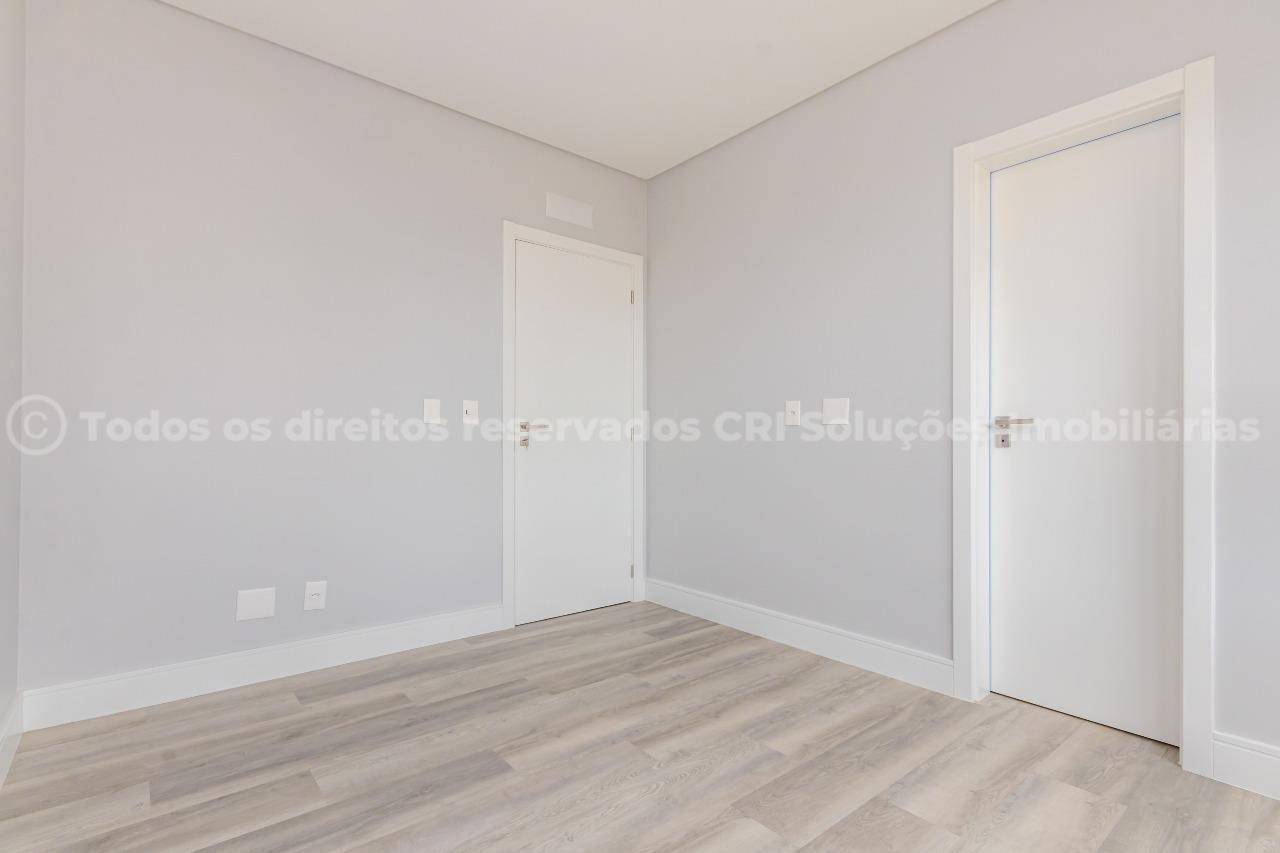 Foto do imóvel Apartamento diferenciado a venda com 03 Quartos no Edificio Dusseldorf em Itajai na Praia Brava