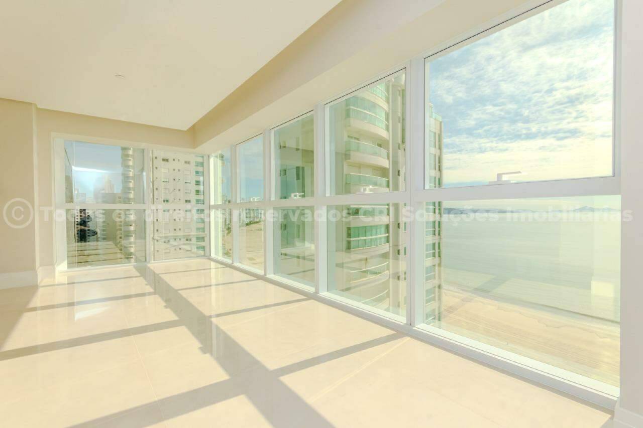 Foto do imóvel Apartamento alto padrão à venda com 4 suítes e 4 vagas de garagem no One Tower, na cobiçada Barra Sul de Balneário Camboriú.