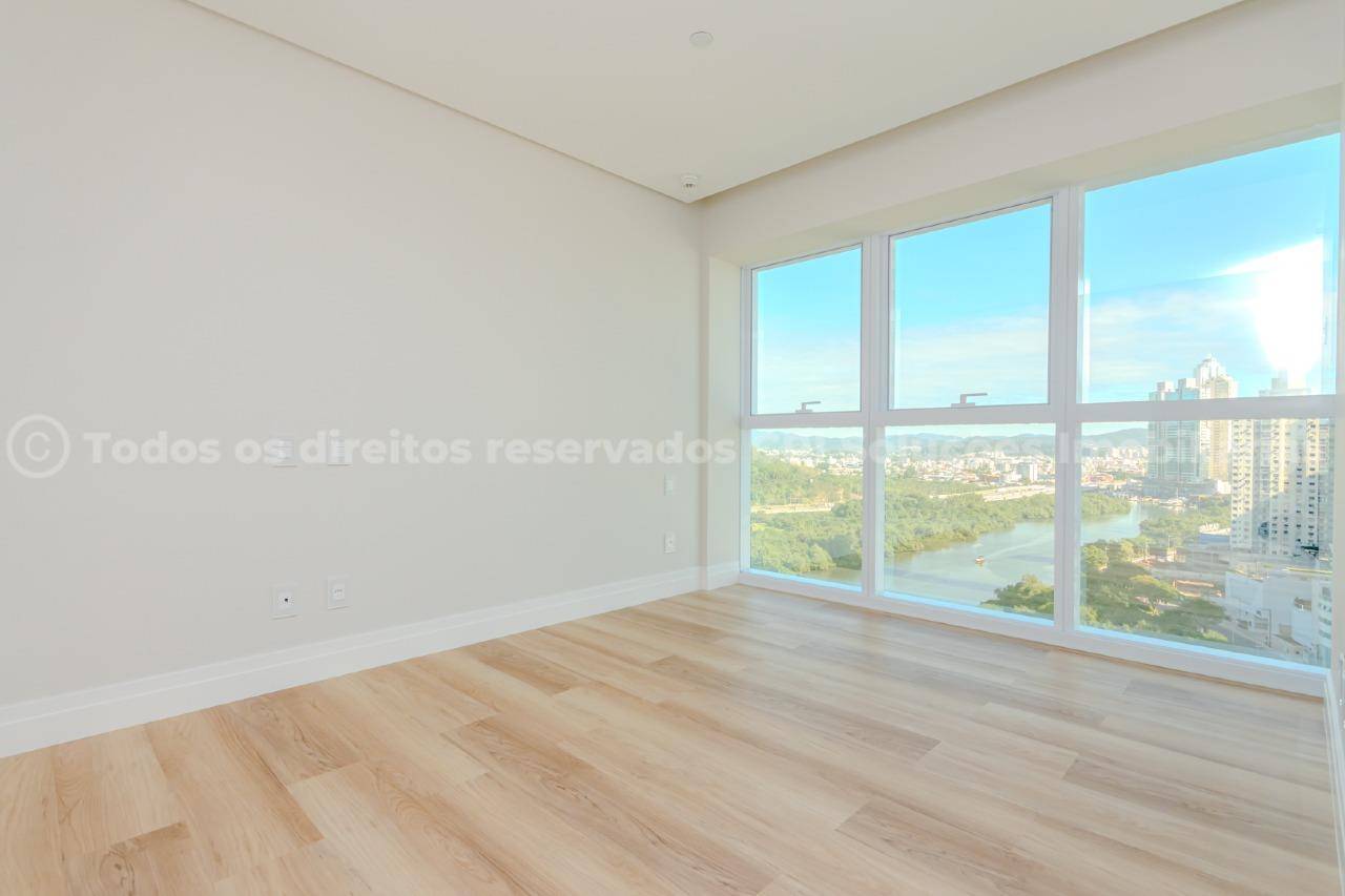 Foto do imóvel Apartamento alto padrão à venda com 4 suítes e 4 vagas de garagem no One Tower, na cobiçada Barra Sul de Balneário Camboriú.