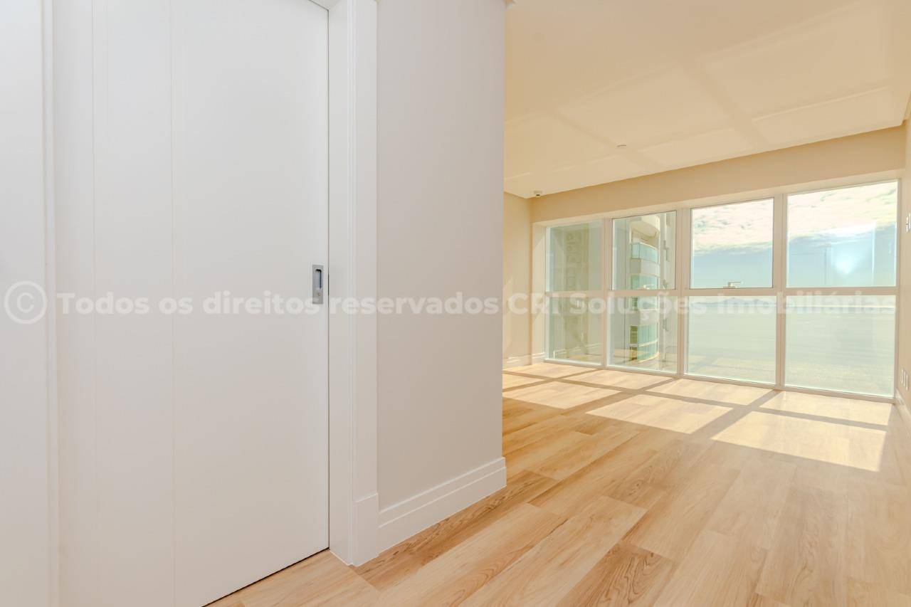 Foto do imóvel Apartamento alto padrão à venda com 4 suítes e 4 vagas de garagem no One Tower, na cobiçada Barra Sul de Balneário Camboriú.