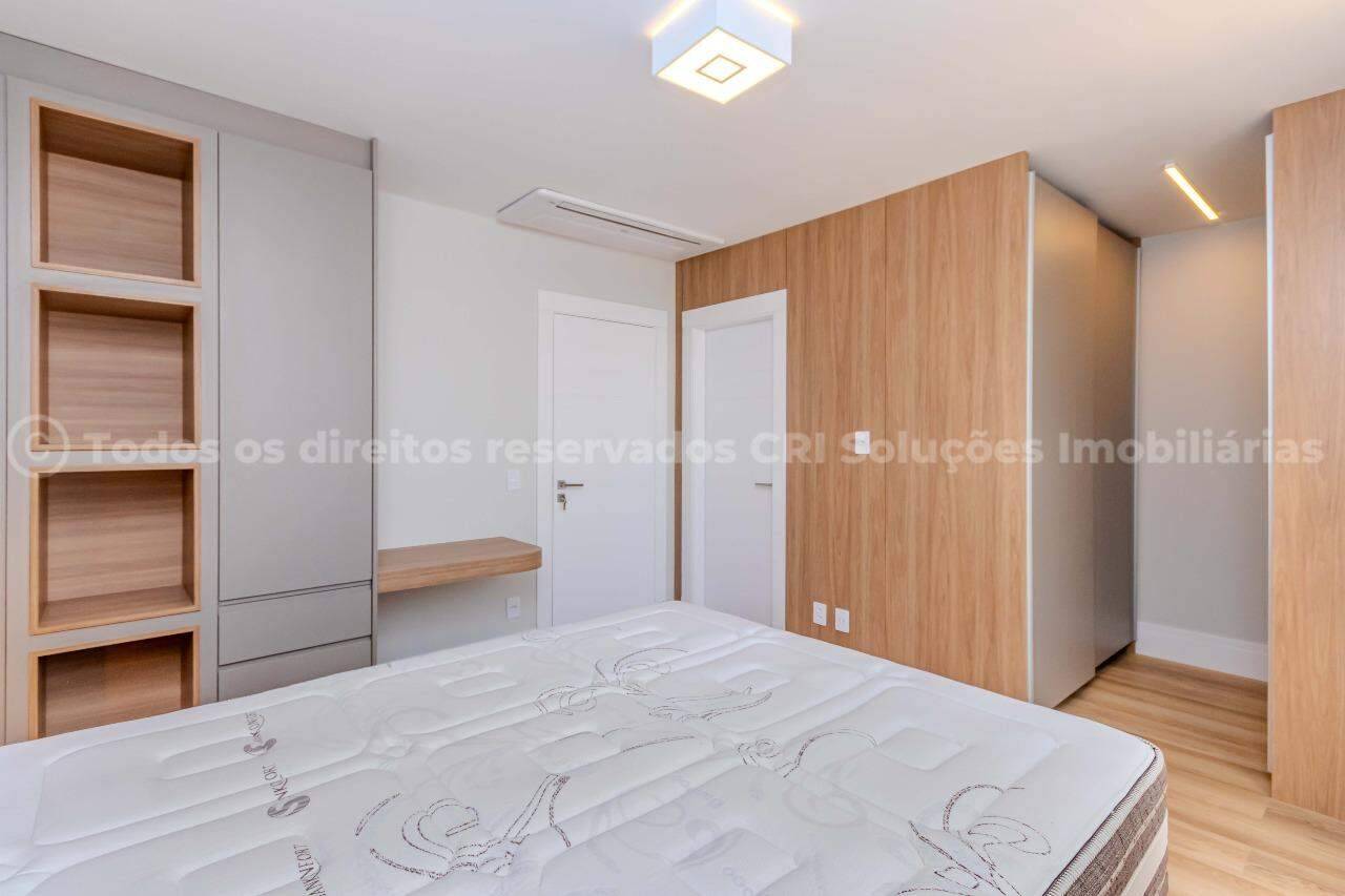 Foto do imóvel Apartamento finamente mobiliado à venda com 4 suítes e 4 vagas de garagem no Grand Place Tower da FG, no coração de Balneário Camboriú.