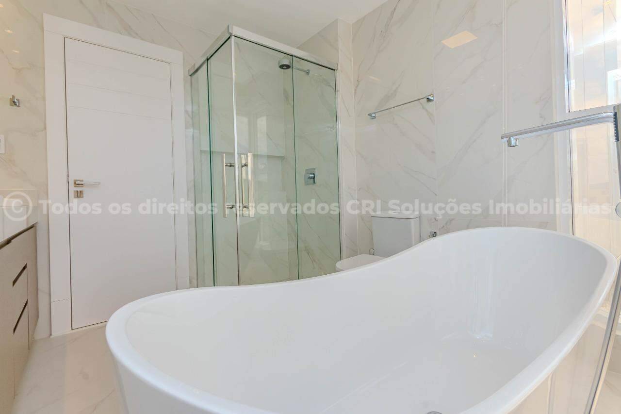 Foto do imóvel Apartamento finamente mobiliado à venda com 4 suítes e 4 vagas de garagem no Grand Place Tower da FG, no coração de Balneário Camboriú.