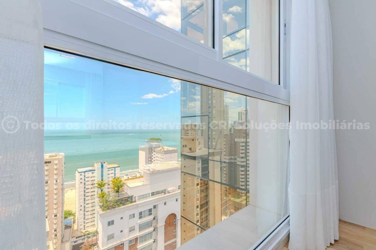 Foto do imóvel Apartamento finamente mobiliado à venda com 4 suítes e 4 vagas de garagem no Grand Place Tower da FG, no coração de Balneário Camboriú.