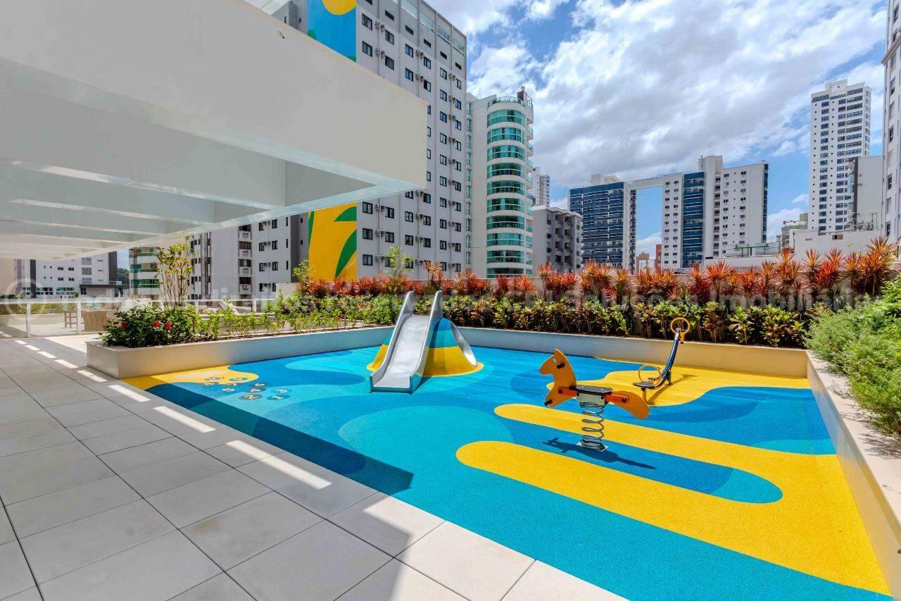 Foto do imóvel Apartamento finamente mobiliado à venda com 4 suítes e 4 vagas de garagem no Grand Place Tower da FG, no coração de Balneário Camboriú.
