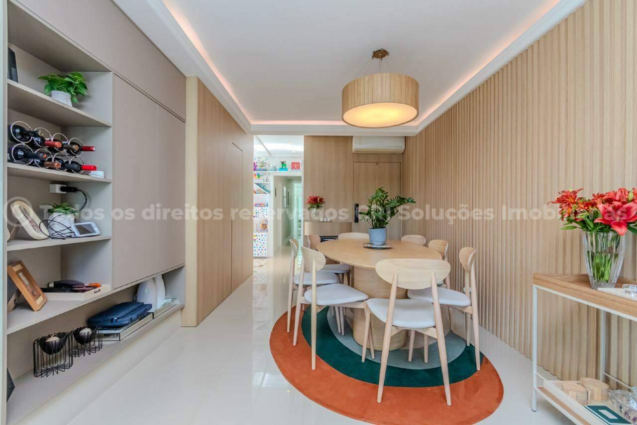 Foto do imóvel Apartamento alto-padrão à venda com 3 suítes com closet e 3 vagas de garagem no Bosque Belcanto, na Barra Norte de Balneário Camboriú