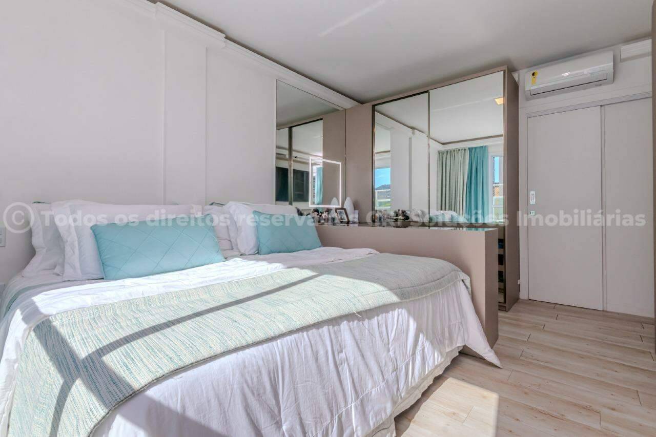 Foto do imóvel Apartamento alto-padrão à venda com 3 suítes com closet e 3 vagas de garagem no Bosque Belcanto, na Barra Norte de Balneário Camboriú