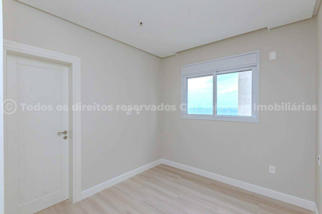 Foto do imóvel Apartamento com vista mar no La Belle Tour Residence com 4 suítes em Balneário Camboriú