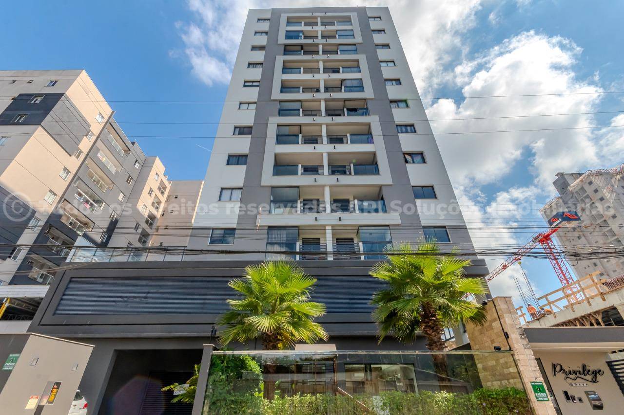 Foto do imóvel Apartamento Mobiliado a 200m do Mar com 2 Quartos, 1 Suíte, 2 Banheiros, Lazer e 1 Vaga no Privilége Residence