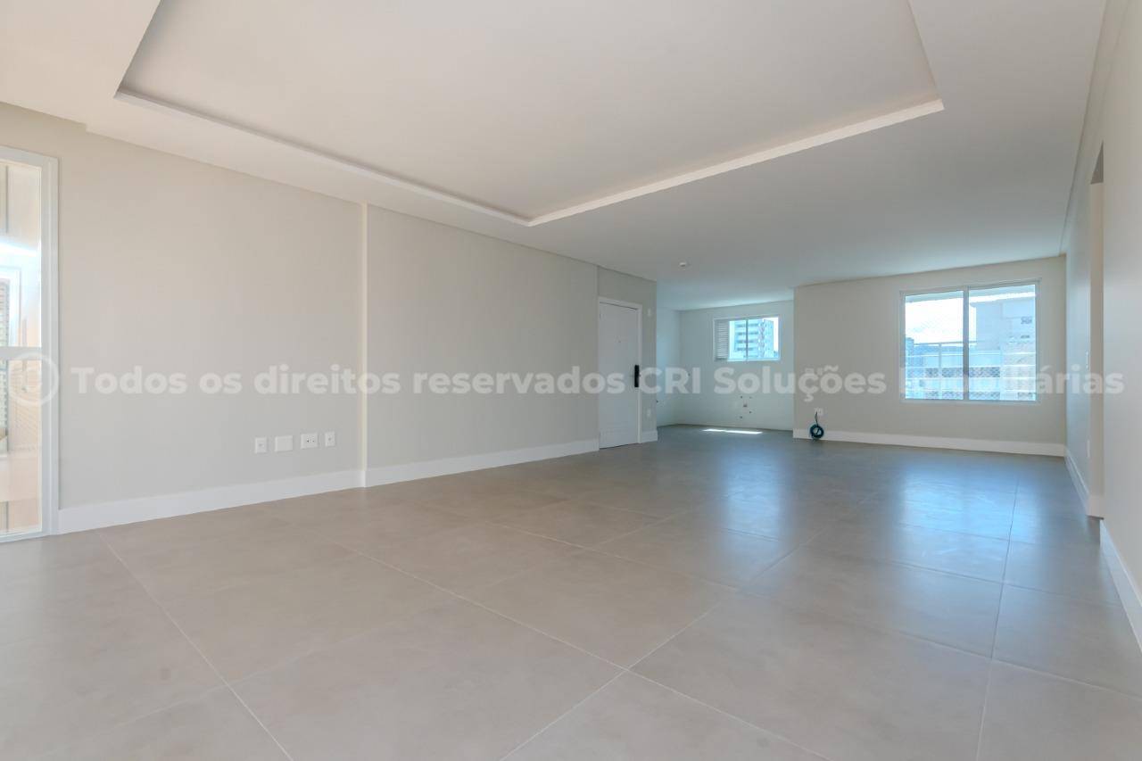Foto do imóvel Apartamento com 03 Suítes á venda no Edifício Exuberance no Centro em Balneário Camboriú