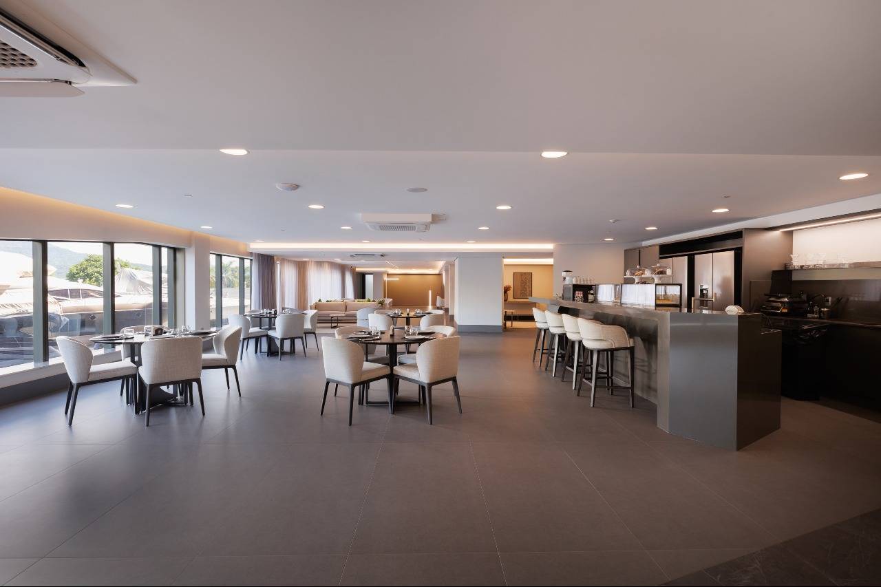 Foto do imóvel Apartamento no Yachthouse Balneário Camboriú – 264m², 4 suítes e lazer de resort