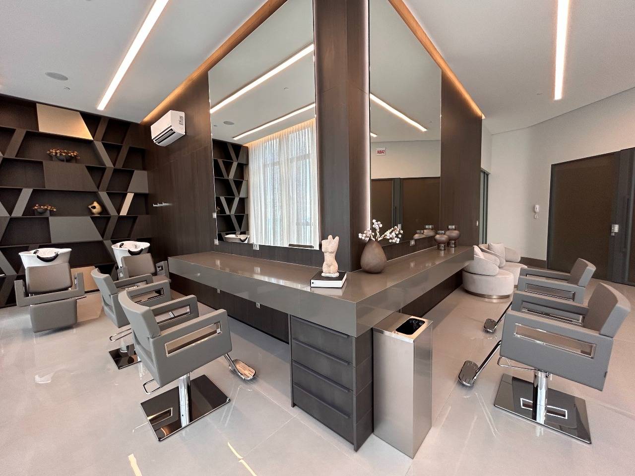 Foto do imóvel Apartamento no Yachthouse Balneário Camboriú – 264m², 4 suítes e lazer de resort