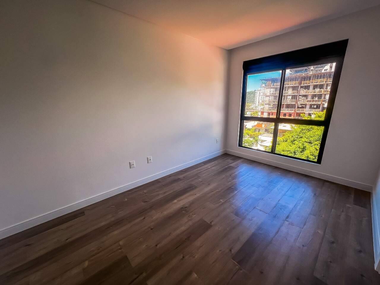 Foto do imóvel Apartamento 3 dormitórios no Residencial Ilha de Maui na Praia Brava Itajaí | Vida na praia